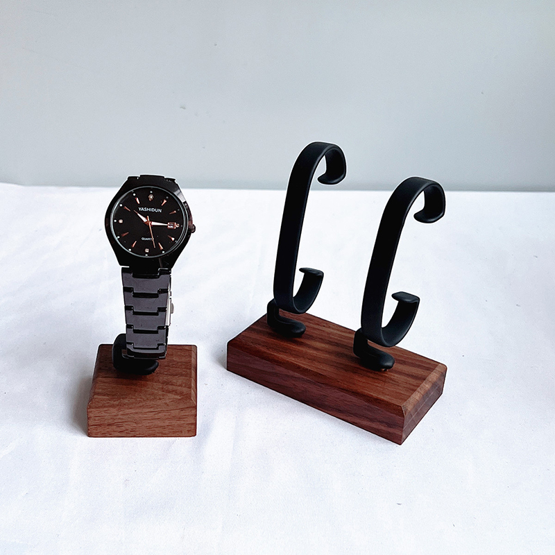Expositor de Joyería en Forma  - Jewelry And Watches Inc reseña y precio